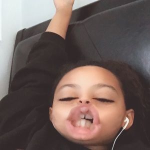 Meet your Posher, Jada